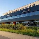 Krakow Studio With Parking & Terrace Near Zalew Bagry By Renters Prestige